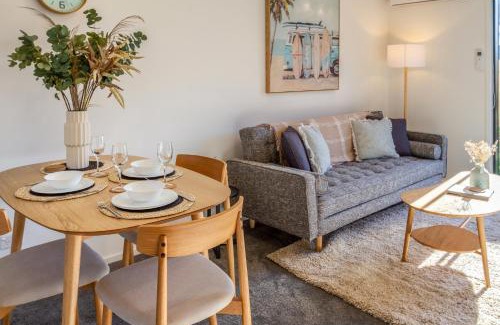 Upper Riccarton Apartamento | Elegant Living by Middleton Park, Fully Equipped