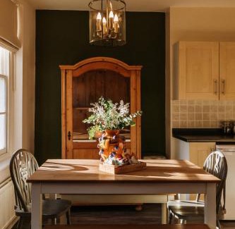 Marlow Apartamento | Elegant, Luxury Family Apartment! Marlow Town Centre, Walk to Pubs