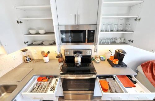 Hackensack Apartamento | Elegant Main Street Living* Near NYC