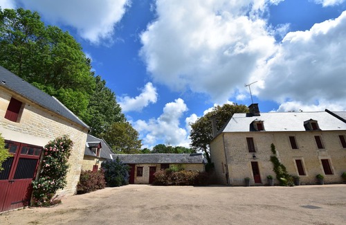 Ponts sur Seulles Villa | Casa señorial en Normandía con spa y piscina