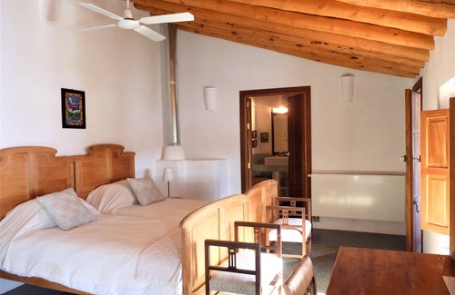 Hinojales Casa | Elegante casa con piscina en pueblo con encanto de la Sierra de Huelva