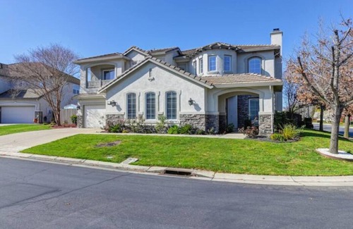 North Natomas Casa | Elegant Mediterranean Hotel Style Home W/ Hot Tub!