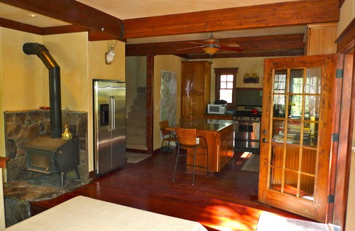 Markleeville Casa | Elegant Mountain Home - 3+ bedroom / 2. 5 Baños