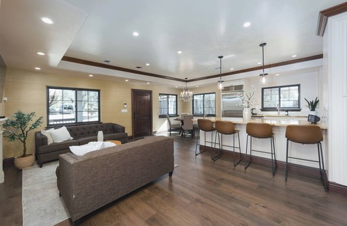 Napa Casa | Elegant Napa Estate With Views