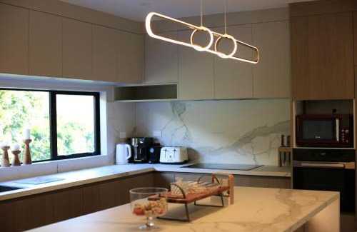 Remuera Casa | Elegant New Luxury Retreat in Remuera