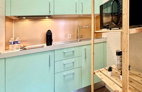 Hollerich Apartamento | Elegant one bedroom w private terrace