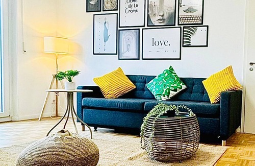 Hollerich Apartamento | Elegant one bedroom w private terrace