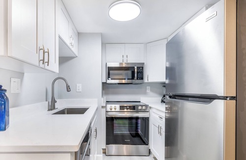 Captiva Apartamento | Elegant One Bedroom Villa w/Direct Beach Access & Stunning Gulf Coast Views
