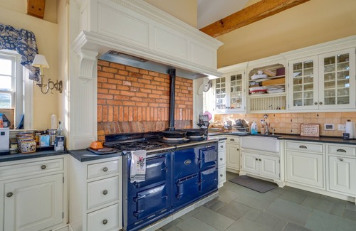 Paris Villa | Elegant Paris Manor w/ Private Pool!