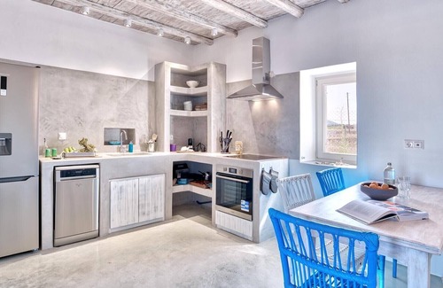 Ampelas Villa | Elegant Paros Villa | Designed for Joy & Relaxation | Villa Gigi | Naoussa