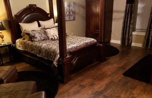 Memorial Northwest Apartamento | Elegant Private 1BR Suite in Quiet Upscale Neighborhood