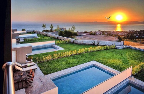 Haniotis Casa | Elegante villa con piscina privada en Halkidiki