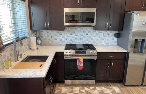 East San Gabriel Apartamento | Elegant private studio with private entrance