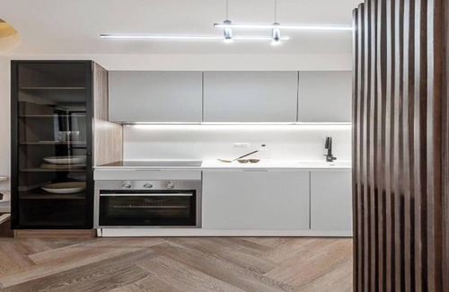 Porta Genova Apartamento | Elegant Renovated Penthouse in the Heart of Milan’s Vibrant Navigli District