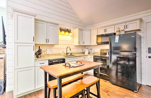 Sapphire Apartamento | Elegant Sapphire Valley Studio w/ Resort Amenities