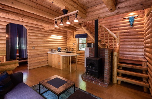 Nagano Cabina | Elegant, secluded cabin for couples & families