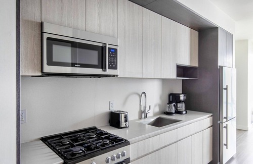 South Loop Apartamento | Elegant South Loop 1BR w/ Pool, BBQ & Gym, nr Grant Park, by Blueground