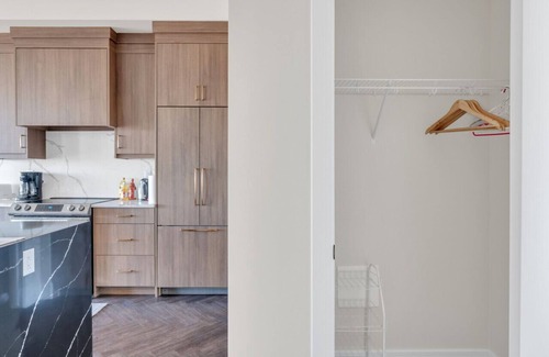Lincoln Park Apartamento | Elegant Space in Currie