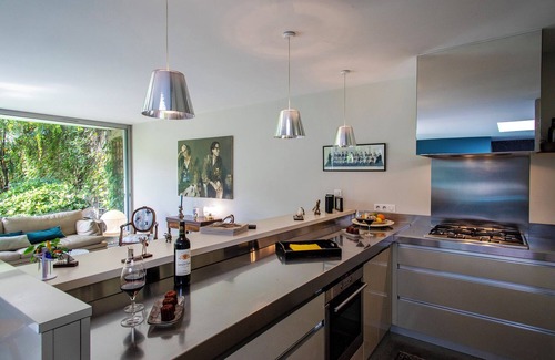 Talence Casa | Elegant spacious house with swimming pool near Bordeaux