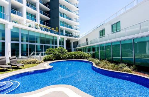 Southport Apartamento | Elegant Splendor 3 bedroom Apartment with Tram Access