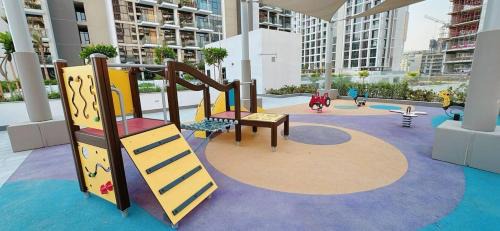 Al Barsha 1 Apartamento | Elegant Studio Apartment In Meydan One
