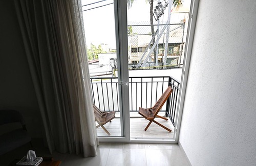 Bucerias Apartamento | Elegante Estudio, a una cuadra de la playa, Picina, Gym.