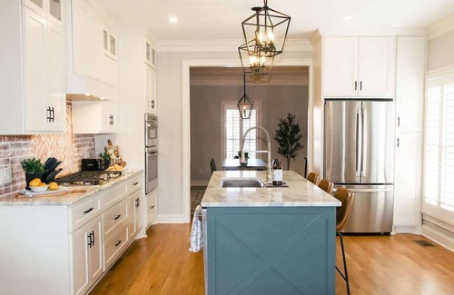 Belle Meade Casa | Sprawling Sylvan Park Estate