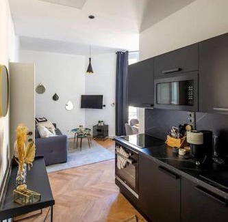 Lepante Quarter Apartamento | Elegant T2 rénové 4 Pers, Centre Nice, Climatisé