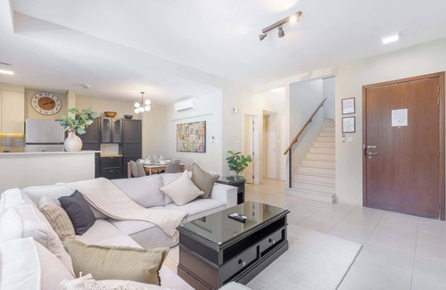 Dubai Villa | Elegant Villa Escape Perfect for Families!