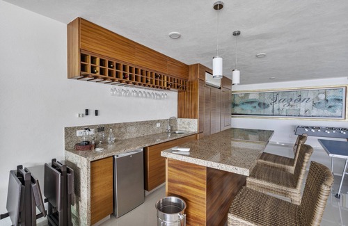 Bahia de Banderas Villa | Elegant Villa w/ Pool, Beach, Chef & Padel Court