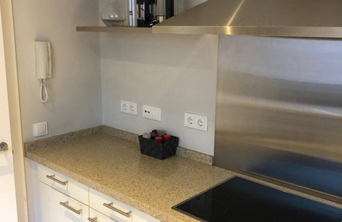 Casares Apartamento | Elegante,ruhige 4 Zi Fewo mit Charme, Whirlpool, Gym, 3 Min Fahrt zum Sandstrand