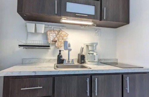Hato Abajo Apartamento | Elegnat Ocean Front Apartment /Hot Tub, BBQ