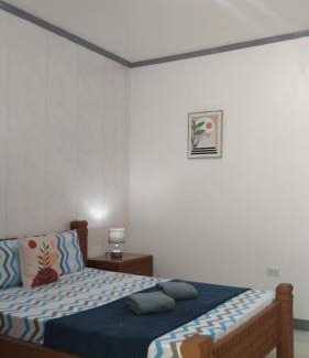 Daanbantayan Casa | ELEN INN - Malapascua Island FAN ROOM #1