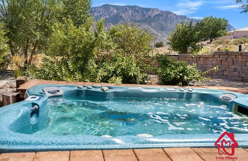 North Albuquerque Acres Casa | Elena's Sandia Sanctuary - An Irvie Home