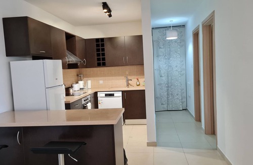 Sotira Apartamento | Eleonas Garden Apartments, spacious 2 bed apartment with pool, Sotira Village