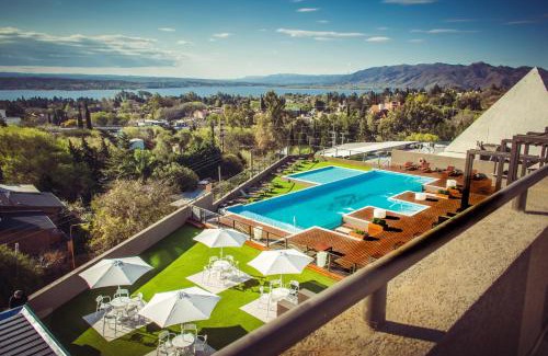 Villa Carlos Paz Hotel | Eleton Resort & Spa