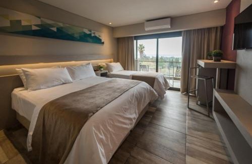 Villa Carlos Paz Hotel | Eleton Resort & Spa