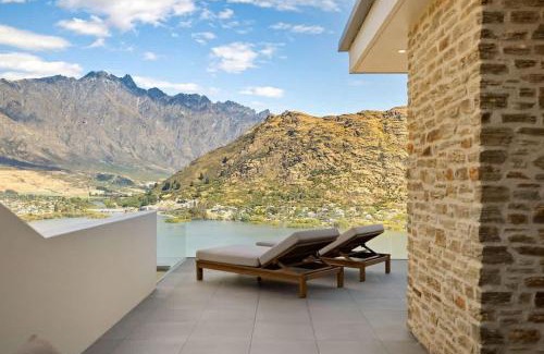 Frankton Casa | Elevated Elegance
