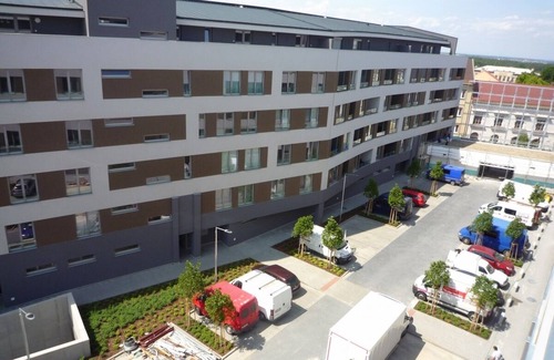Kolin 2 Apartamento | ELF, APARTAMENTO MODERNO EN KOLIN, a 5 minutos del centro