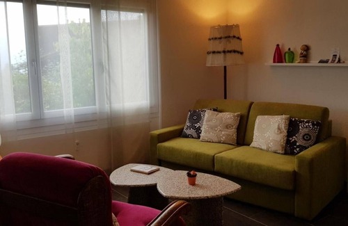 Emmetten Apartamento | Apartamento: Apartamento de dos habitaciones con jardín, 2-4 personas en Emmetten