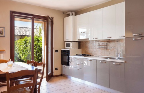 Cavaion Veronese Apartamento | Casa Eli, Eli House - appartamento con piscina