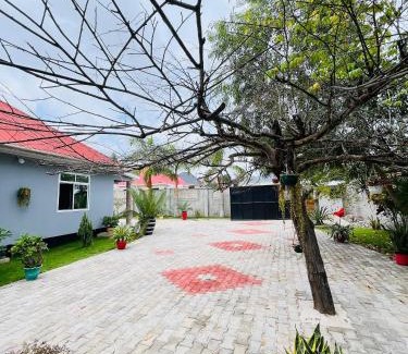 Dar es Salaam Apartamento | Elie's apartment