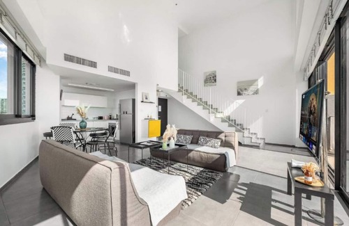 Neve Tzedek Apartamento | Elifelet Luxury Pool and Balcony By Nimizz