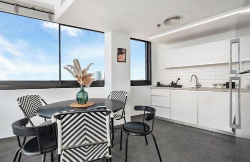 Neve Tzedek Apartamento | Elifelet Luxury Pool and Balcony By Nimizz