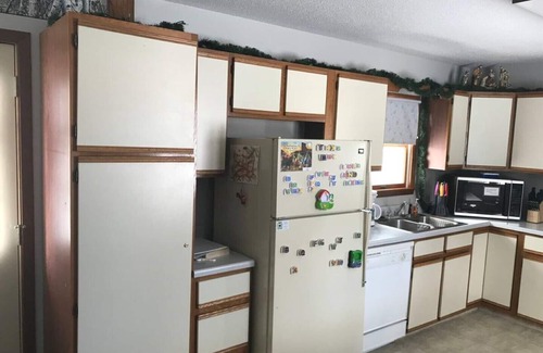 New Salem Casa | Elisha's Place ~ Close to I-94