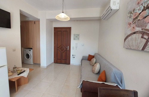 Kefalonia Apartamento | Elisso cozy one bedroom apartment with a wonderful garden