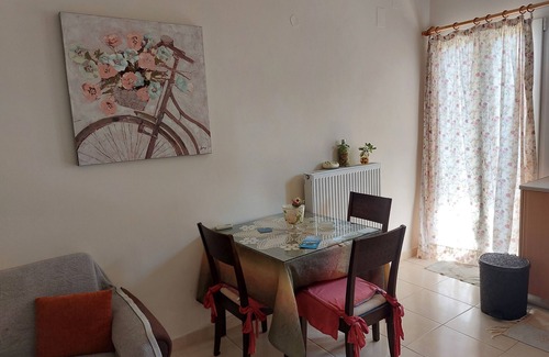 Kefalonia Apartamento | Elisso cozy one bedroom apartment with a wonderful garden
