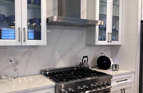 Arlington Casa | Elite Gameday Estate w/ Hot Tub | Steps from AT&T