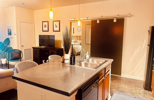 Columbia Apartamento | Elite Loft on the Riverfront Downtown