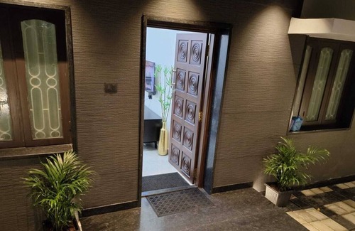 Mangalore Apartamento | Elite Suite - 2 Bedroom with Modern Comfortsn